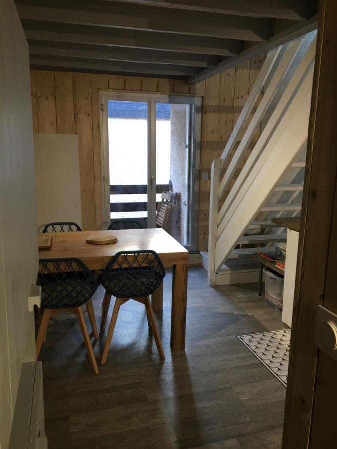 Joli Petit Appartement Au Calme, Refait A Neuf, Avec Linge De Maison Fourni โกเตอเรต์ ภายนอก รูปภาพ
